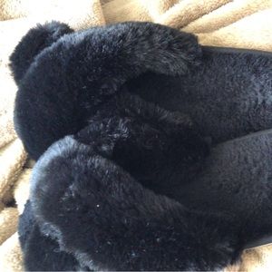 Black slippers brand new